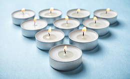 Empfehlung von SCEL-SYSTEMS, Ihrem Spezialisten für den Brandschutz zum richtigen Umgang mit Teelichtern