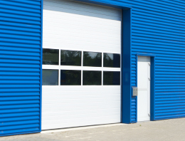 SCEL-SYSTEMS liefert, montiert und wartet nun auch Automatiktüren und Industrietore